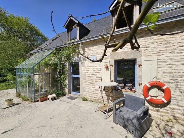 Propriété 7 pièces 106 m²