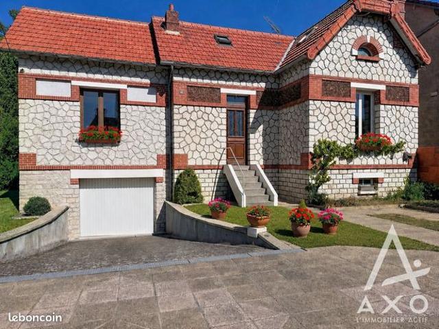 Propriété 7 pièces 107 m²