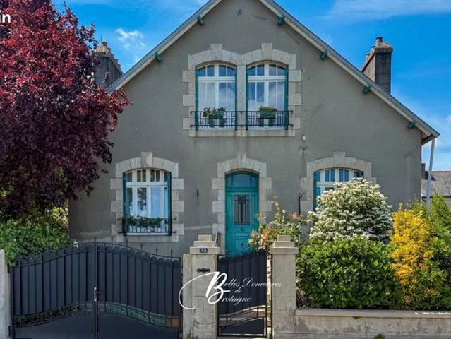 Propriété 7 pièces 109 m²