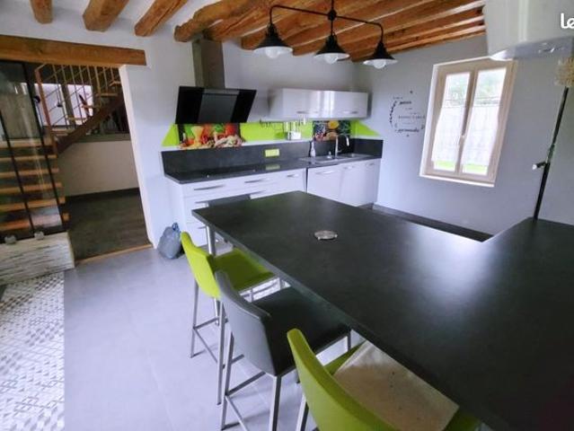 Propriété 7 pièces 100 m²