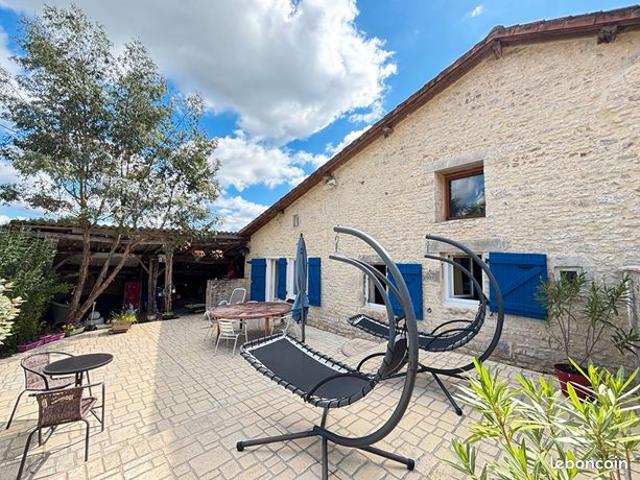 Propriété 7 pièces 110 m²