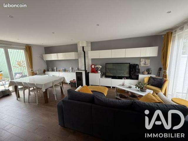 Propriété 7 pièces 112 m²