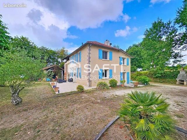 Propriété 7 pièces 124 m²