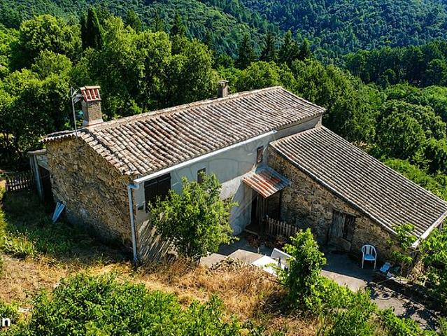 Propriété 7 pièces 126 m²