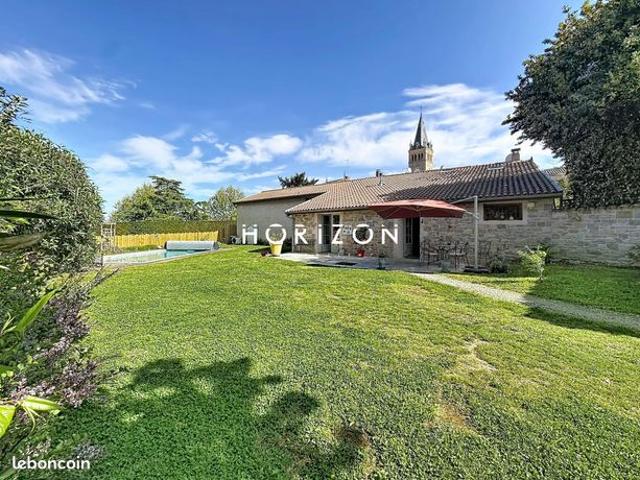 Propriété 7 pièces 129 m²