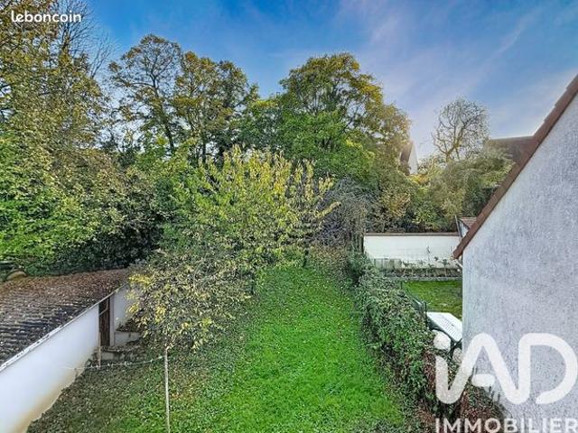 Propriété 7 pièces 120 m²