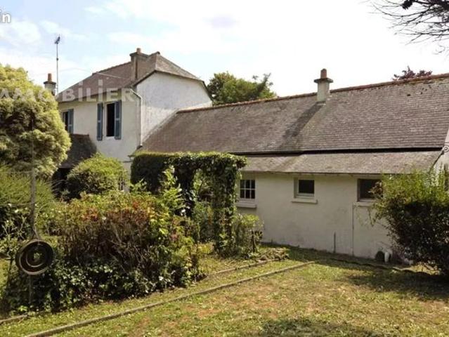 Propriété 7 pièces 121 m²