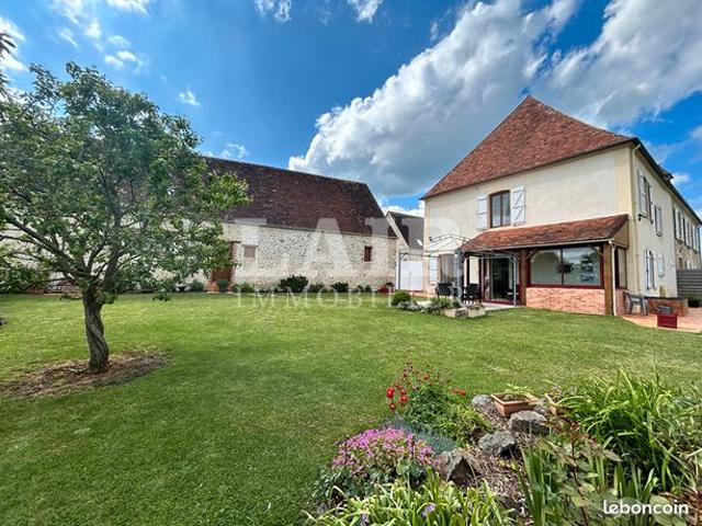Propriété 7 pièces 134 m²