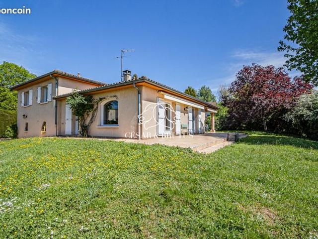 Propriété 7 pièces 134 m²