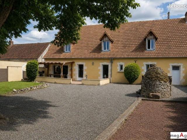 Propriété 7 pièces 135 m²