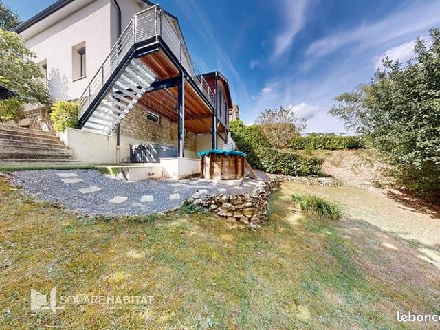 Propriété 7 pièces 136 m²