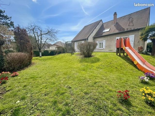 Propriété 7 pièces 138 m²