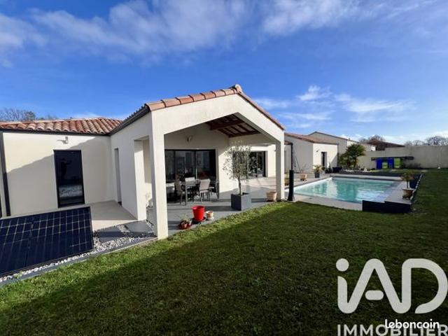 Propriété 7 pièces 139 m²