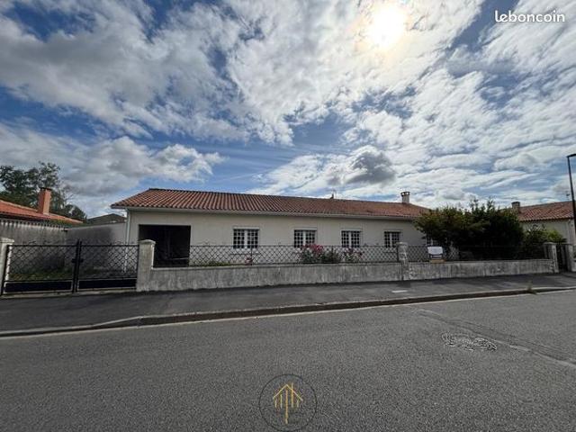 Propriété 7 pièces 139 m²