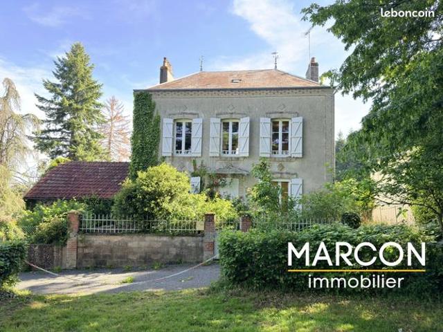 Propriété 7 pièces 139 m²