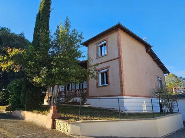 Propriété 7 pièces 130 m²