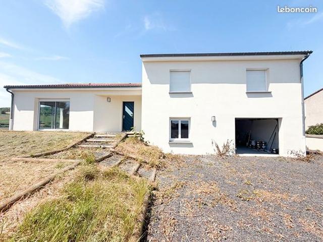 Propriété 7 pièces 130 m²