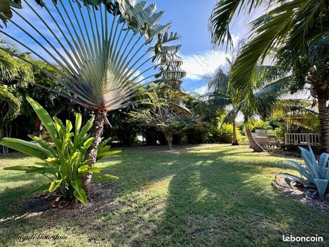 Propriété 7 pièces 130 m²