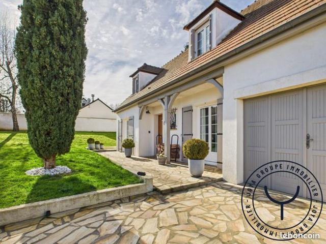 Propriété 7 pièces 130 m²