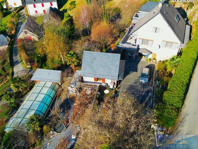 Propriété 7 pièces 130 m²