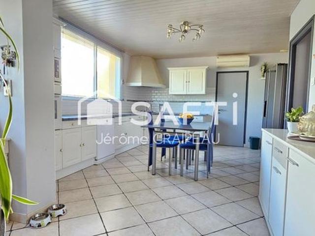 Propriété 7 pièces 130 m²