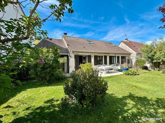 Propriété 7 pièces 131 m²