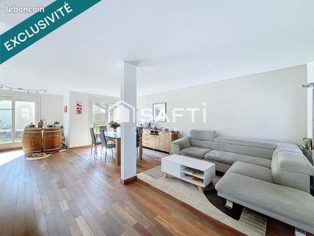 Propriété 7 pièces 144 m²