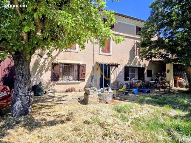 Propriété 7 pièces 145 m²
