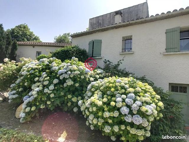 Propriété 7 pièces 145 m²