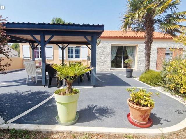 Propriété 7 pièces 145 m²