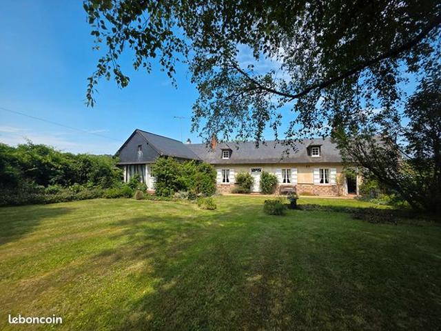 Propriété 7 pièces 145 m²