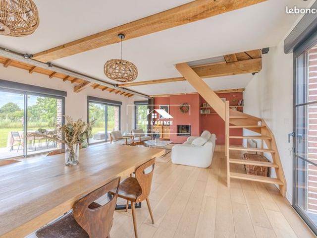 Propriété 7 pièces 145 m²