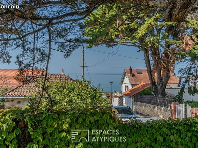 Propriété 7 pièces 146 m²