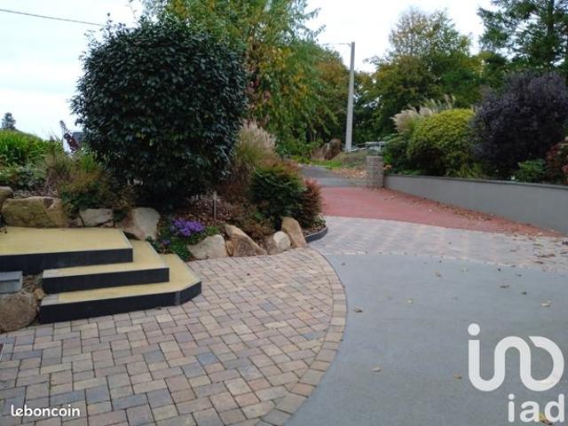 Propriété 7 pièces 147 m²