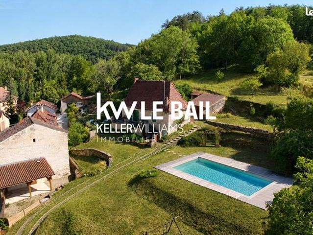 Propriété 7 pièces 147 m²