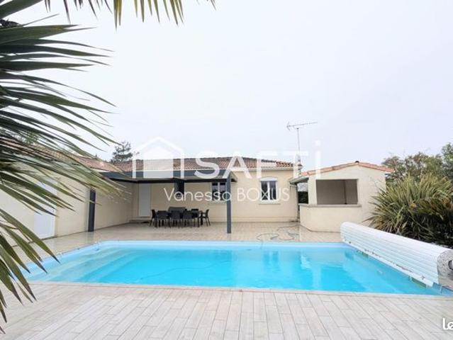 Propriété 7 pièces 149 m²