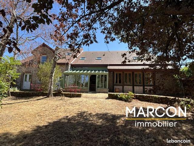 Propriété 7 pièces 140 m²