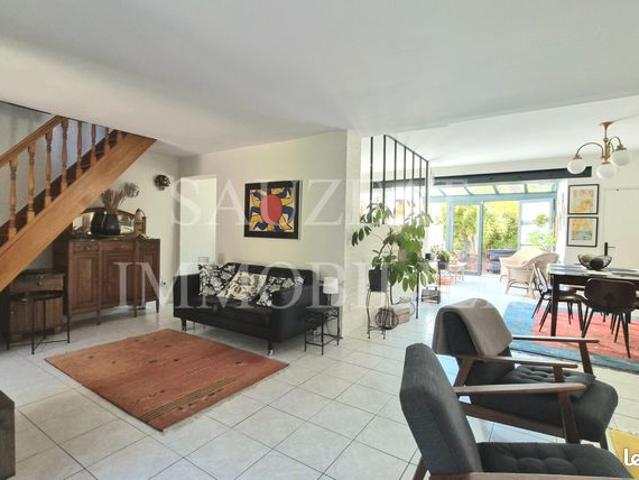 Propriété 7 pièces 140 m²