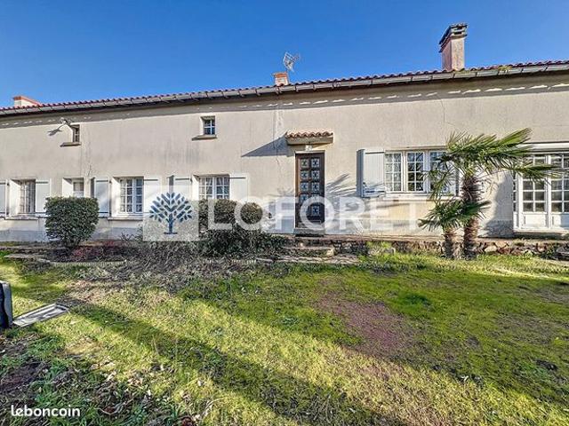 Propriété 7 pièces 140 m²
