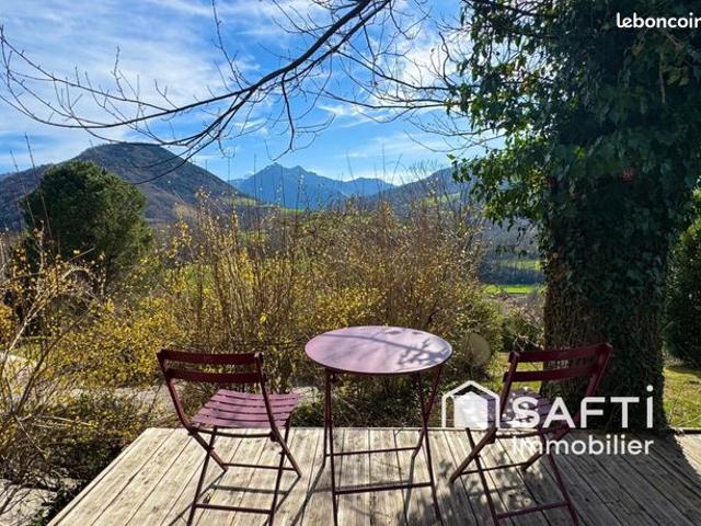 Maison 7 pièces 140 m²