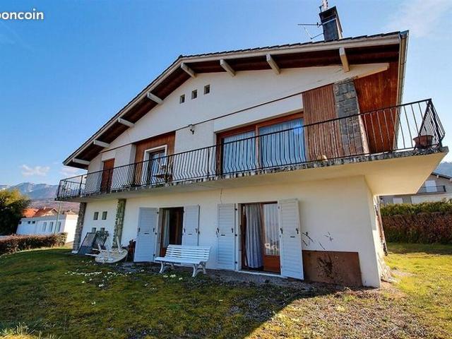 Propriété 7 pièces 140 m²