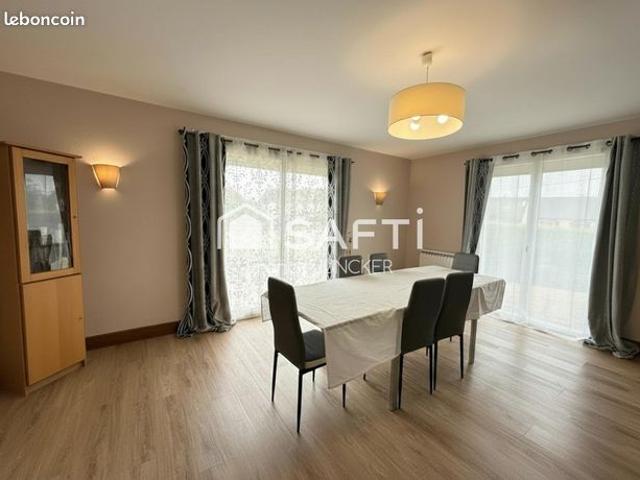 Propriété 7 pièces 140 m²