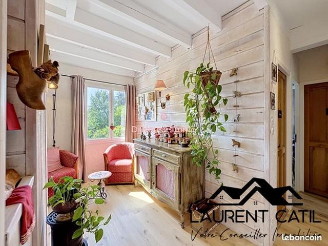 Propriété 7 pièces 140 m²