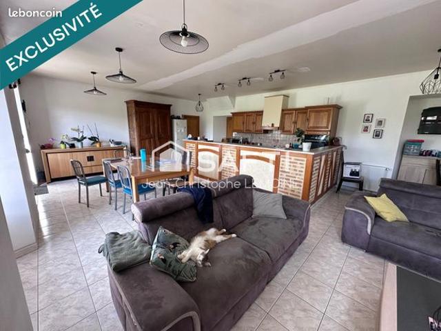 Propriété 7 pièces 140 m²