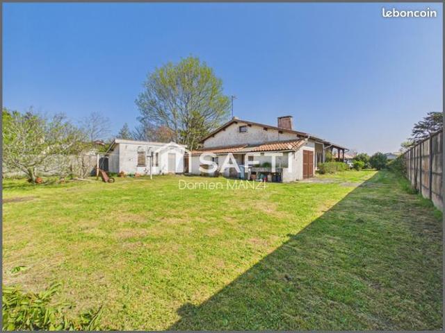 Propriété 7 pièces 154 m²