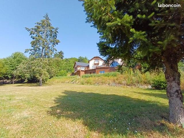 Propriété 7 pièces 155 m²