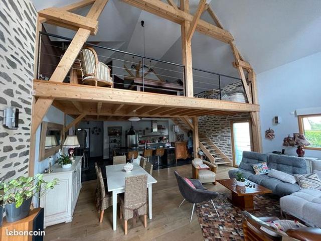 Propriété 7 pièces 155 m²