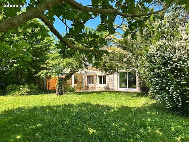 Propriété 7 pièces 155 m²
