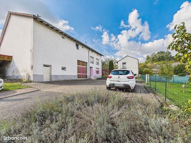 Propriété 7 pièces 155 m²