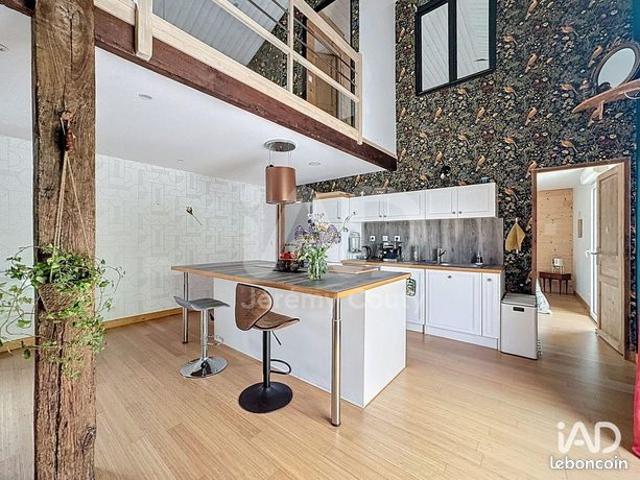 Propriété 7 pièces 155 m²